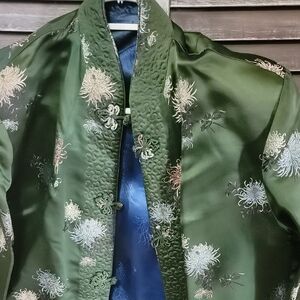 Elegant Green Floral Satin Jacket
